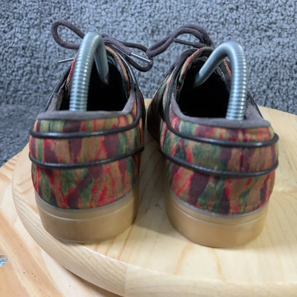 Nike SB Stefan Janoski Skate Shoes Mens Size 8.5 Canvas Camo Gum Sole Sneakers